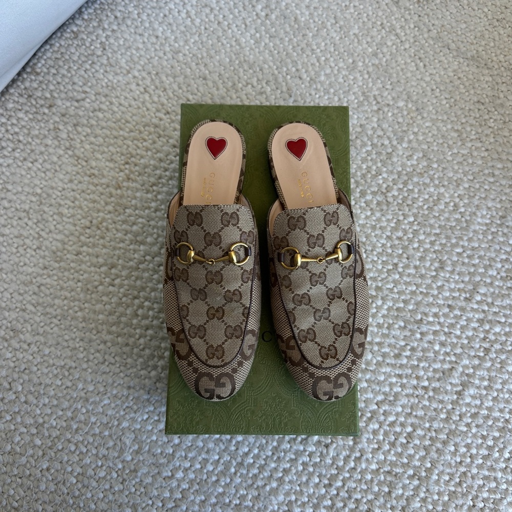 SOLD ❌ Gucci GG PRINCETOWN SLIPPER